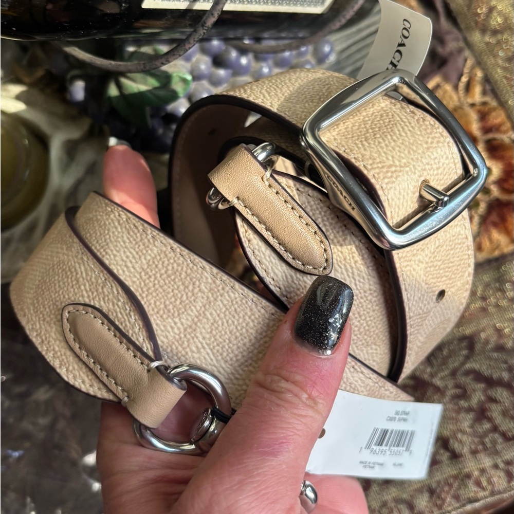 Authentic COACH REVERSIBLE Signature coated /smooth leather belt for any bag